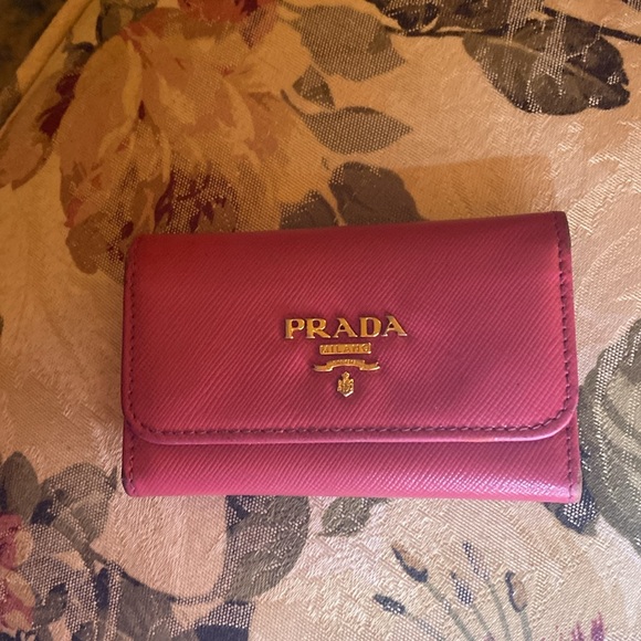 PINK PRADA LEATHER KEY CASE EUC - Picture 3 of 9